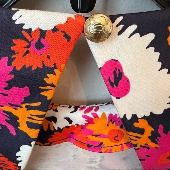 Draper James Darlin’ Daisy Nashville Top Blouse Back Cut Out Multi Floral Sz 6 - Picture 5 of 5